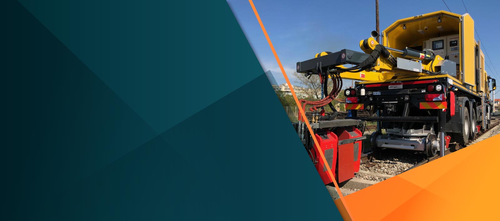 Rail Tech mobile flash-butt welding machine operating on track